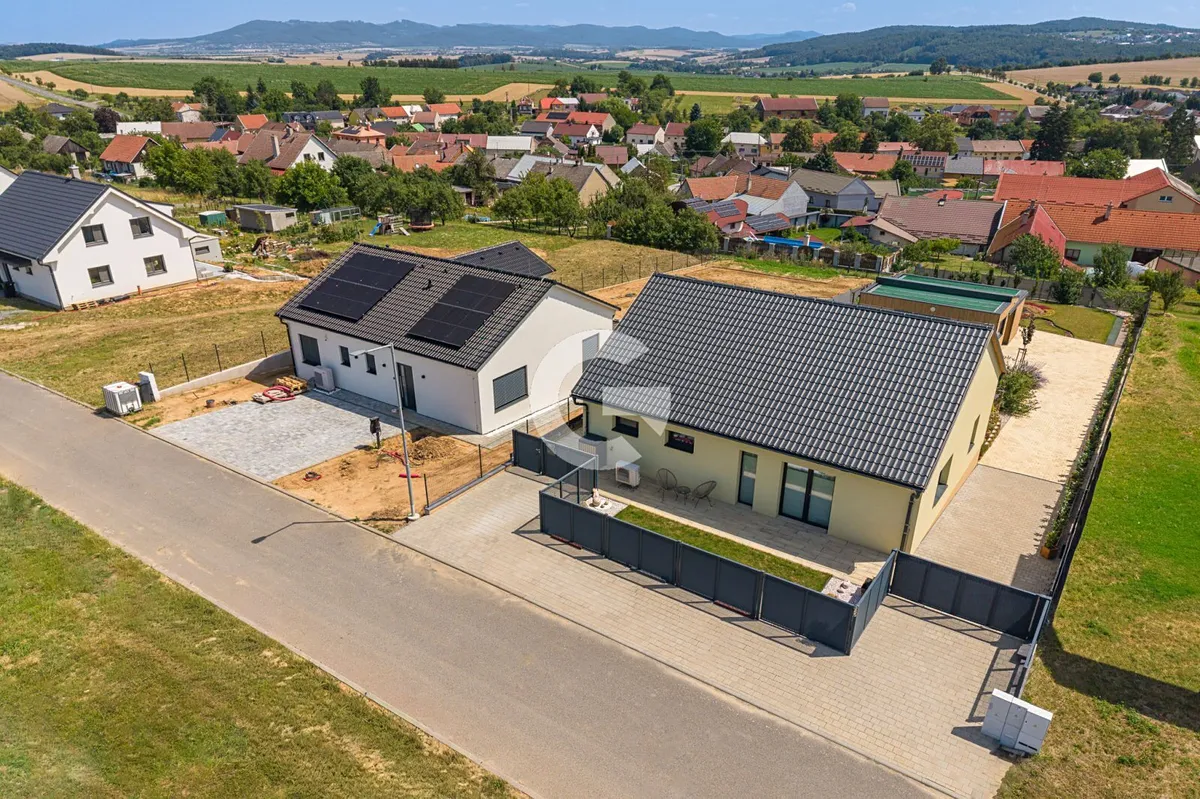 Prodej rodinného domu 100 m², pozemek 1128 m²